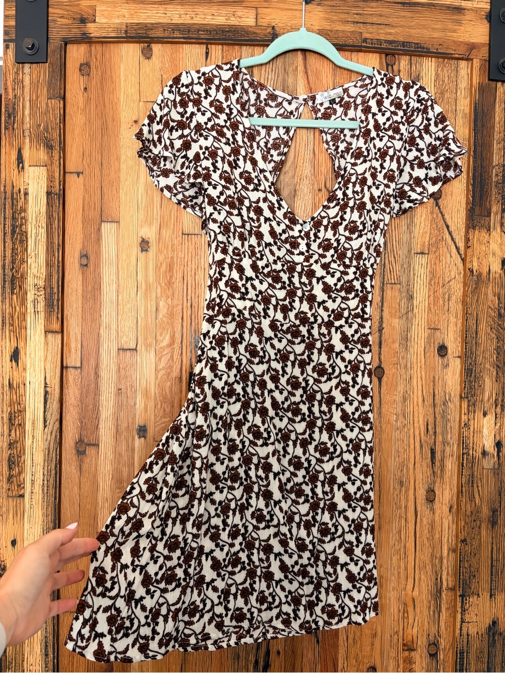 Rust Floral Keyhole Midi Dress - Women Size L